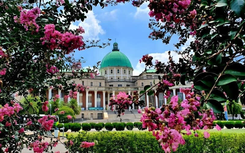 Có nhiều trường đại học tại Đài Loan dành cho sinh viên hệ 1+4: